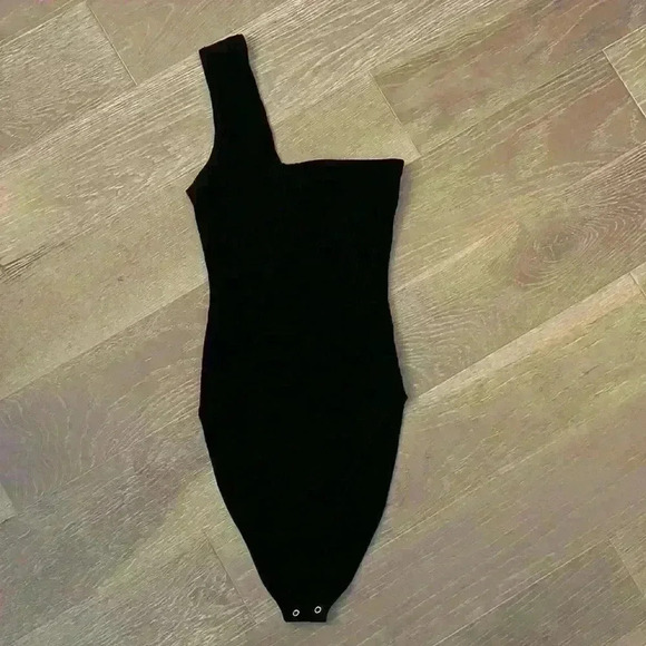 Zara One Shoulder Bodysuit - Picture 3 of 7